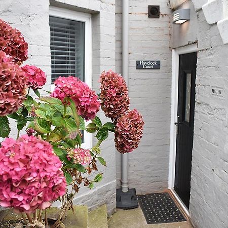 Havelock Court Apartment ويتبي المظهر الخارجي الصورة
